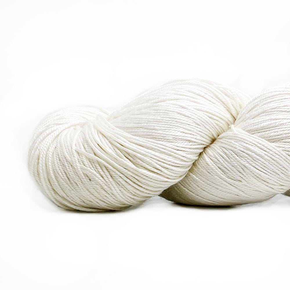 Włóczka Maharaja Silk Lace White - Cream - 100% jedwab
